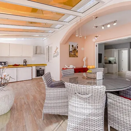 Haven - La Casita De Renate